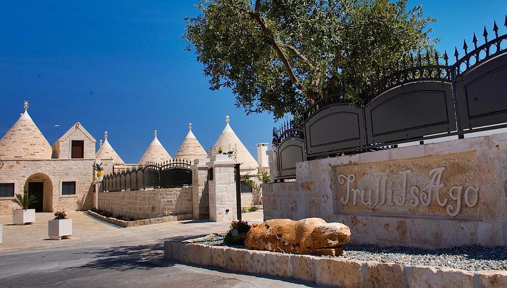 Trulli Isago Bed & Breakfast โลโกโรตอนโด ภายนอก รูปภาพ